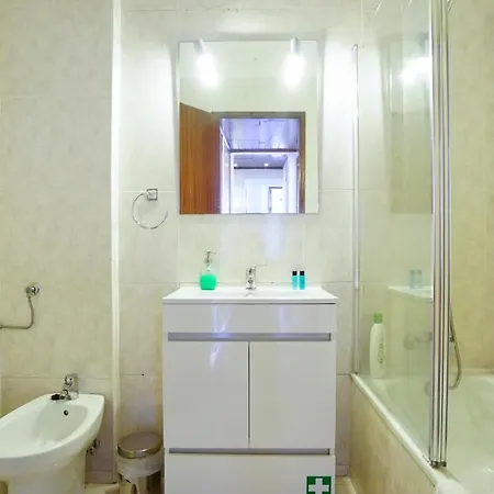 The Mouraria Лиссабон