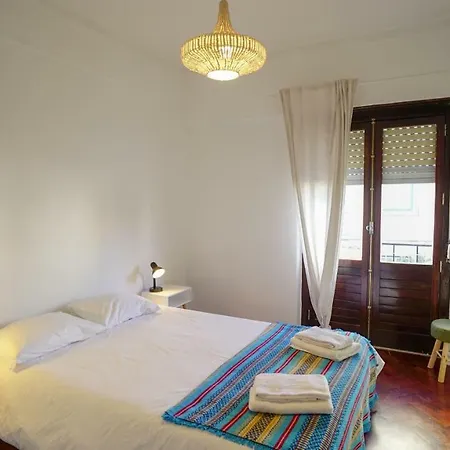 Appartement The Mouraria Lissabon